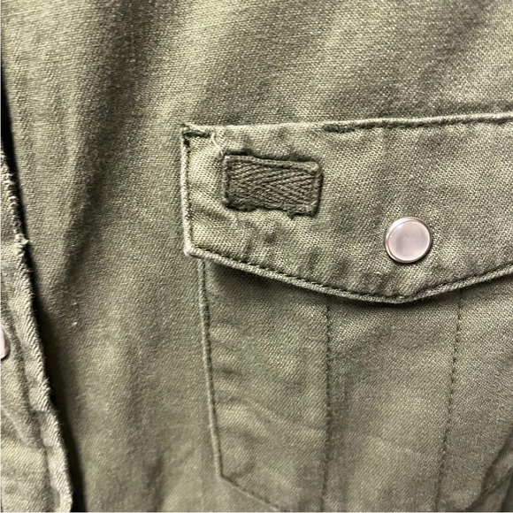 We The Free Dylan High Low Peplum Snap Top Shacket XS Oversized Worn Twice - Picture 5 of 8